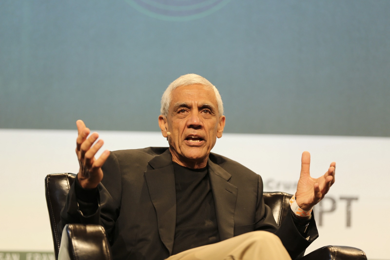 Vinod Khosla advises top VCs, don’t sit on your founders’ boards