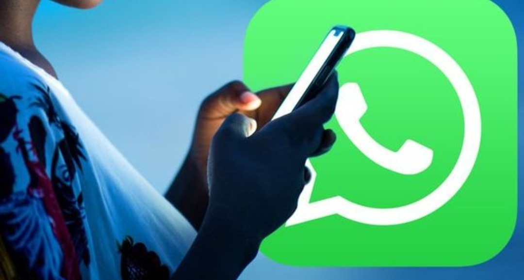 WhatsApp users in India face outage, unable to download videos