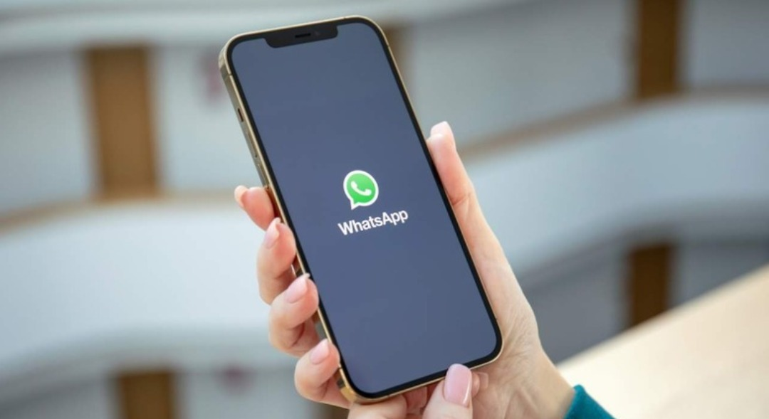 WhatsApp starts testing Channels on its platform
