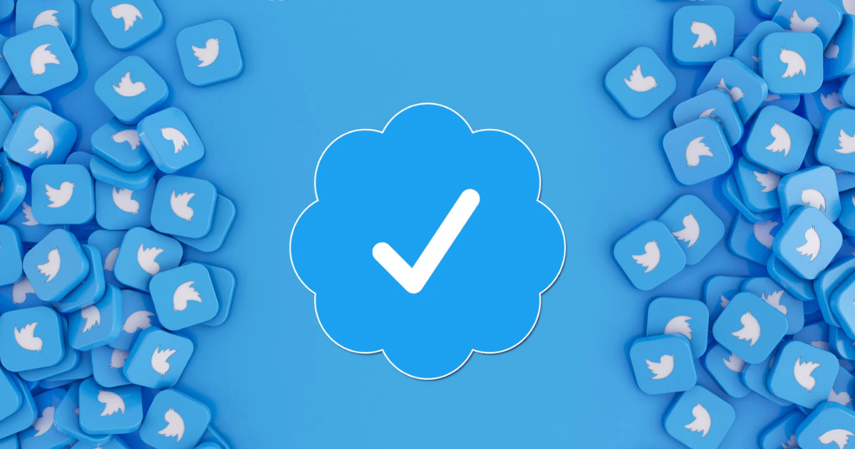 Bug in Twitter briefly returns legacy blue tick to user bios after edit