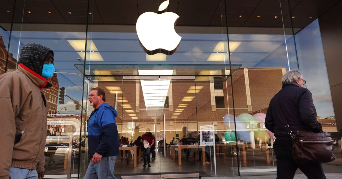 Apple faces NLRB ruling for interfering with Union Organizing efforts