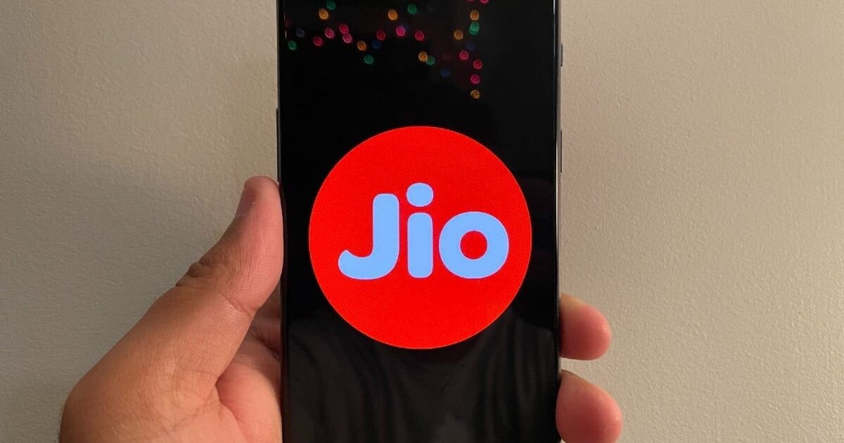 jio-only-two-plans-that-come-with.jpg