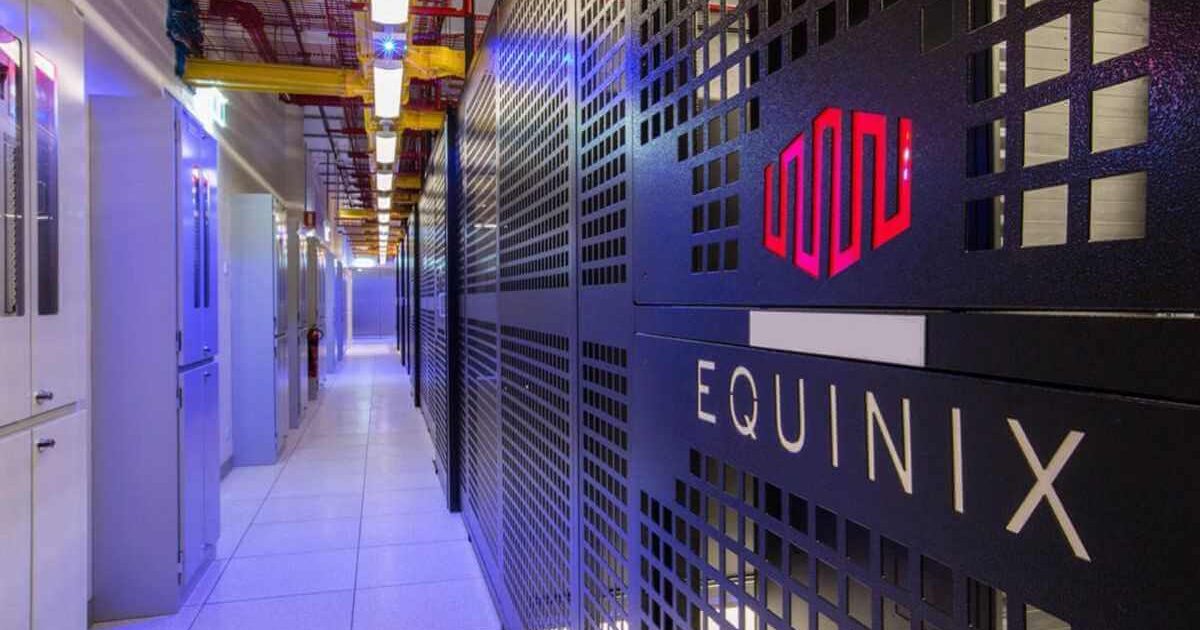 equinix-opens-datacenter-in-france-eur350-million.jpg