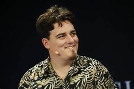 palmer luckey