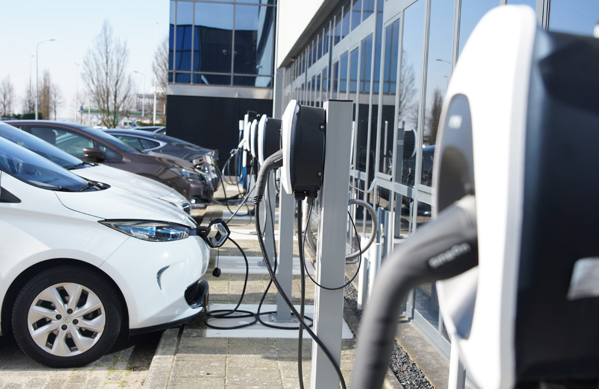 Thailand weighs EV charging price hike amid adoption risks